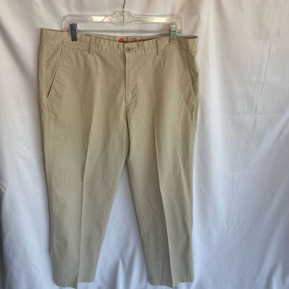 Tommy Bahama Other - Tommy Bahama 36x32 Men's Khaki Chinos EUC Comfy Resort Wear